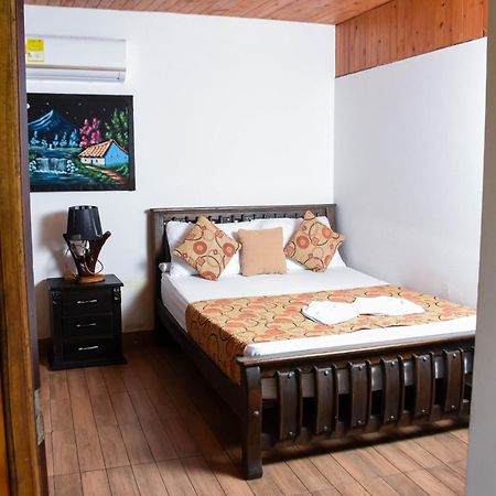Casa Hostal Villa Del Rio El Zaino Dış mekan fotoğraf